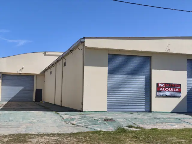 GALPÓN en Alquiler Anual — Mar de Ajó