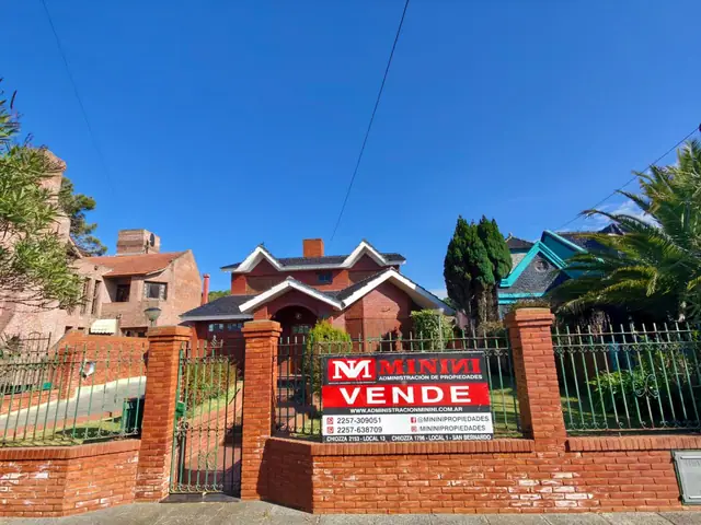 CASA en Venta — Barrio San Rafael (Mar de Ajó)