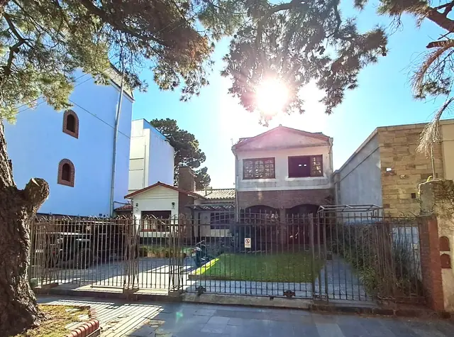 CASA en Venta — San Bernardo